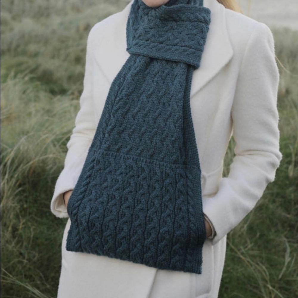 Aran Pull Through Scarf